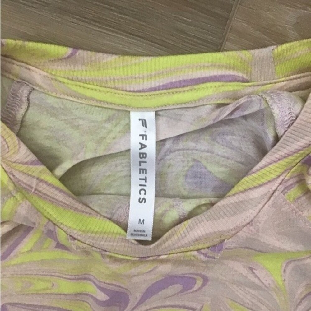 Fabletics LoveDay Raglan Tee M - Picture 7 of 8
